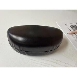 Avenue 9 Black Hard Shell Glasses Case